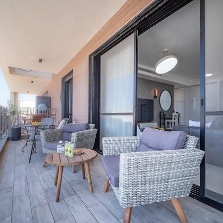 Bat Galim Full Sea View Balcony By Sea N' Rent Lägenhet Haifa Exteriör bild
